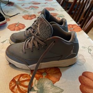 Jordan flight sneakers child